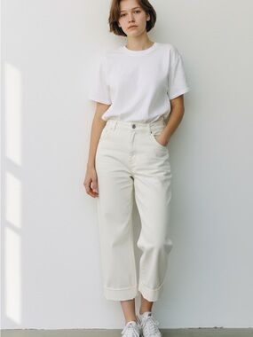 Women's Universal Thread White High Rise Straight Leg Cropped Jeans Size 12